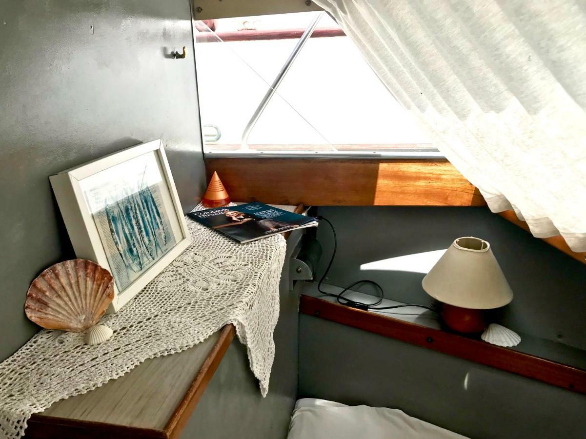 Boat Yacht Barcelona Hotel Sant Adria de Besos Buitenkant foto